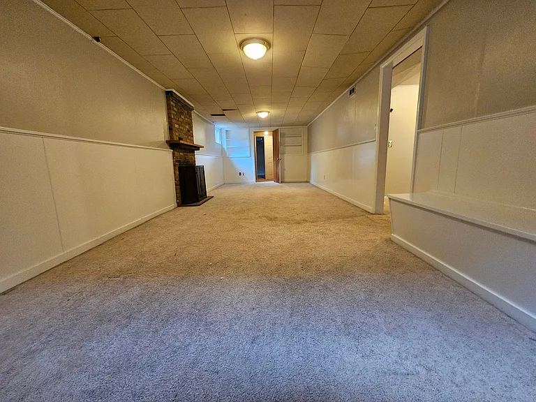 1875 S Linden Way — Photo 35