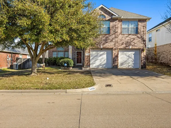 5428 Summer Meadows Dr, Fort Worth, TX 76123