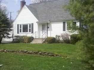 2067 Baker Ave, Niskayuna, NY 12309