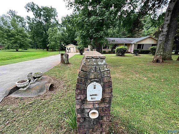 2nd image of 106 Cepha Dr