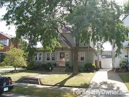 1st image of 17416 E Park Dr