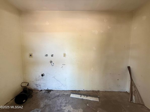 tucson-arizona-239050561 picture