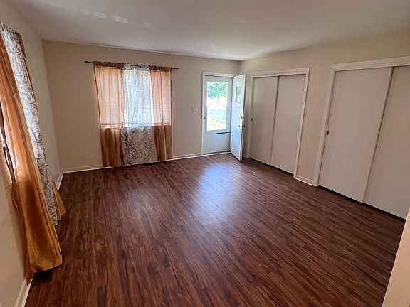 3rd image of 4108 Tytus Ave APT A