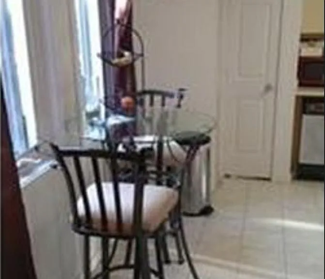 1414 Whitney Ave #A3 — Photo 3