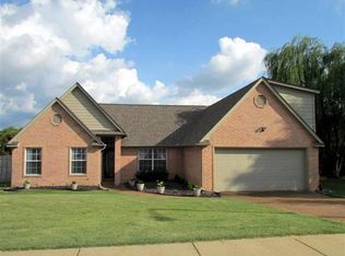 7703 Shadow Fork Ln, Arlington, TN 38002