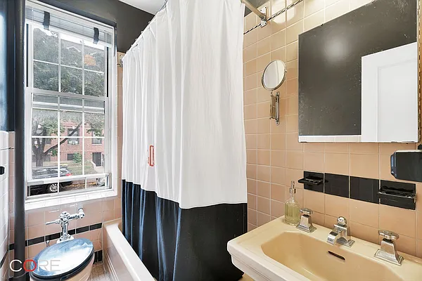 Sold by CORE | media 17