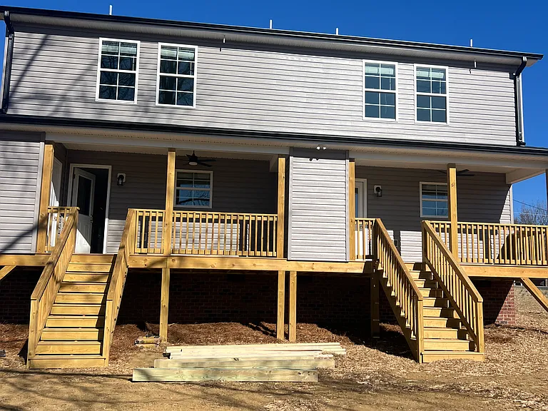 275 Circle Dr NE #A — Photo 9