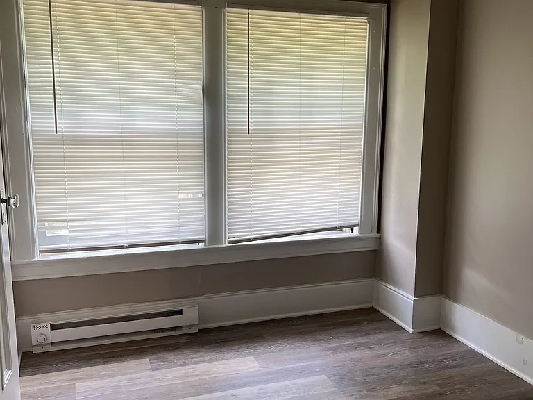 18 Wellington Ave — Photo 13