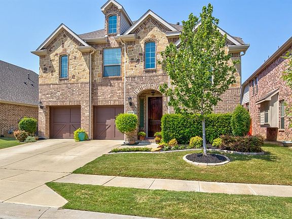 3rd image of 6805 Swallow Ln