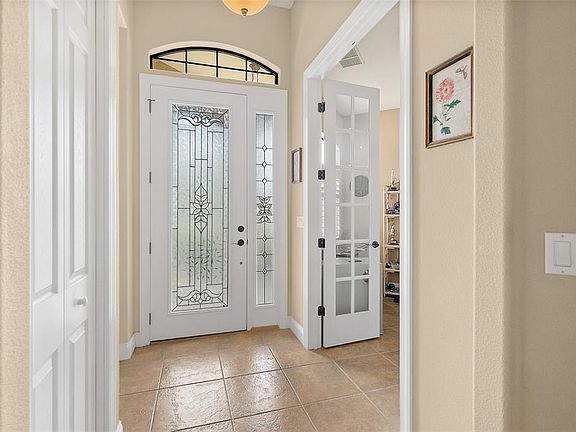 4th image of 110 S HUMMINGBIRD PLACE
