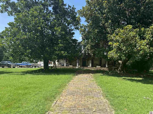 607 Backusburg Rd, Mayfield, KY 42066