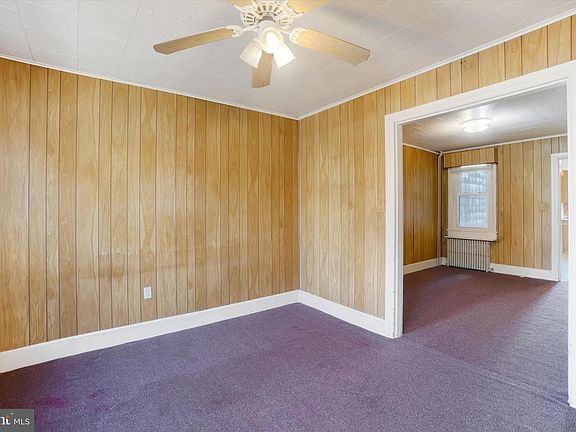 4th image of 330 N Newberry St