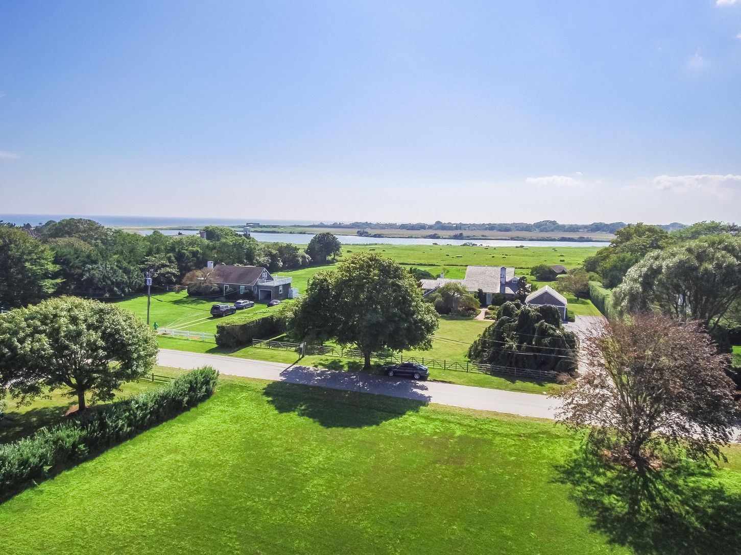  potential roof deck Southwestern views