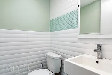 Rented by Rennit Inc.
