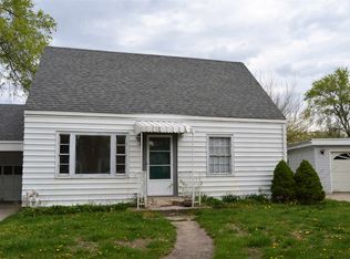 918 Baker Dr, Elkhart, IN 46516