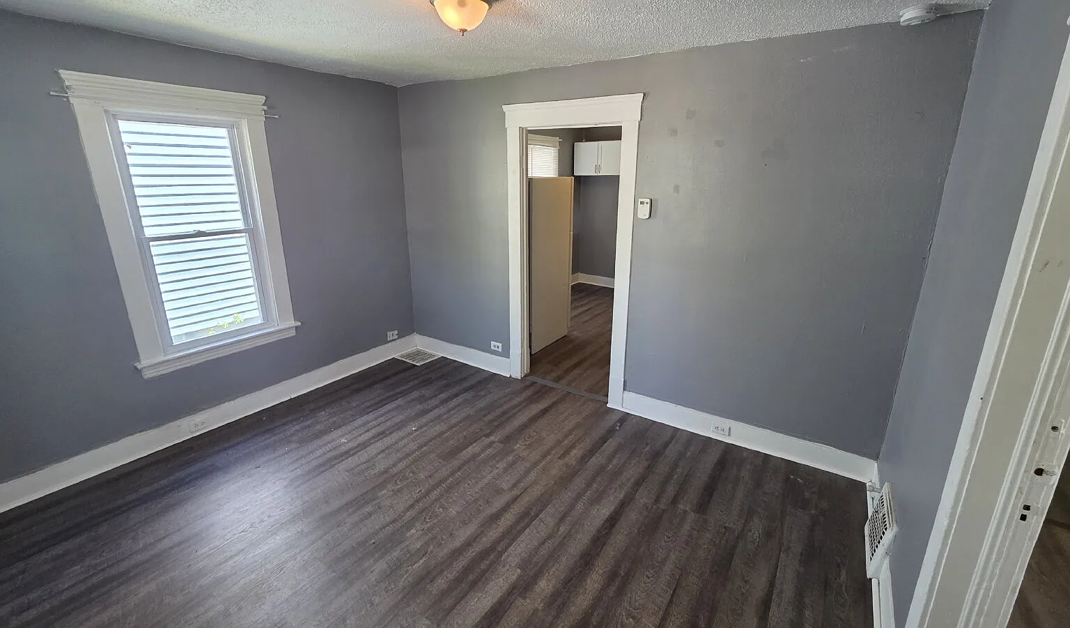 2 bed, 1.0 bath, $1,175 — Photo 4