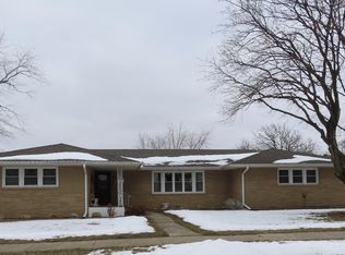 1004 Washington St, Marseilles, IL 61341