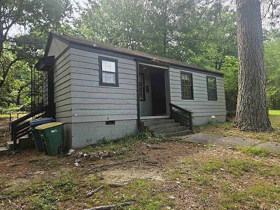 2nd image of 2303 S Tyler St