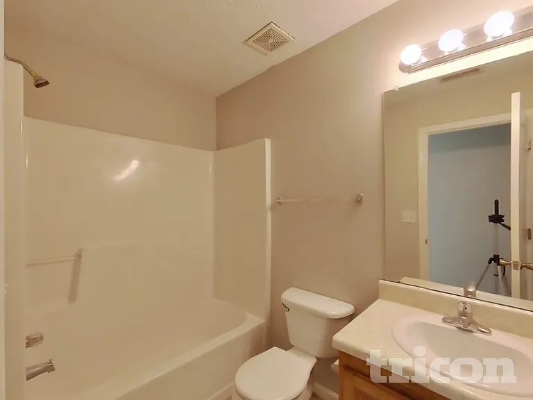 6469 Snowden Dr — Photo 19