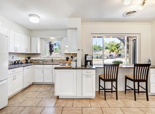 11500 Versailles Ave NE, Albuquerque, NM 87111