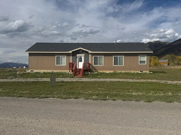 211 Ponderosa Pl, Thayne, WY 83127