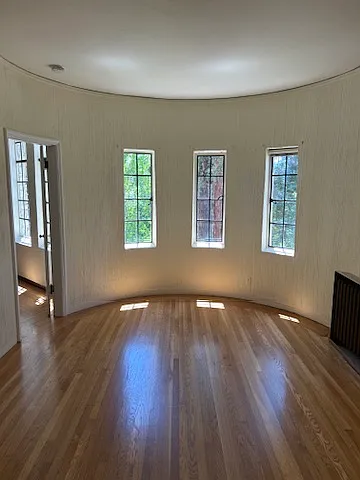 1 Duane Street Apartments — Photo 11