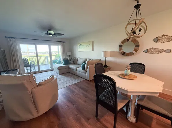 815 Harbour Point Dr #815, Miramar Beach, FL 32550