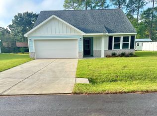 13557 Garland Rd, Ocean Springs, MS 39564