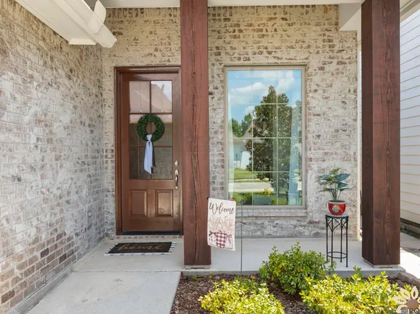 6526 Oak Garden Dr, Baton Rouge, LA 70817