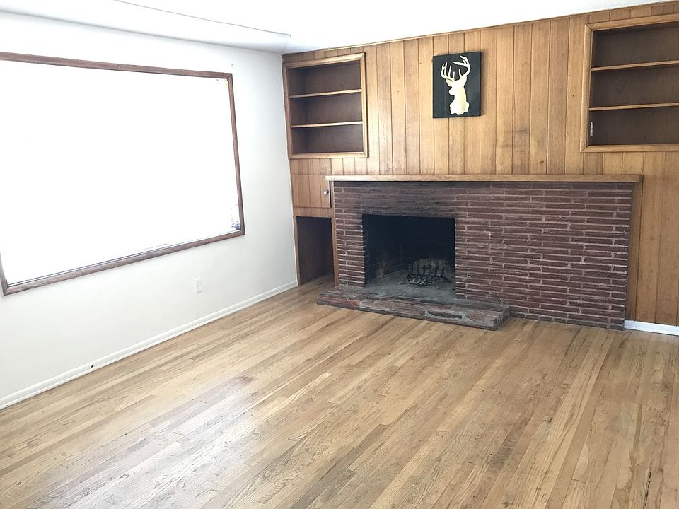 1st image of 5727-5731 NE Hassalo St #1102 & 1107