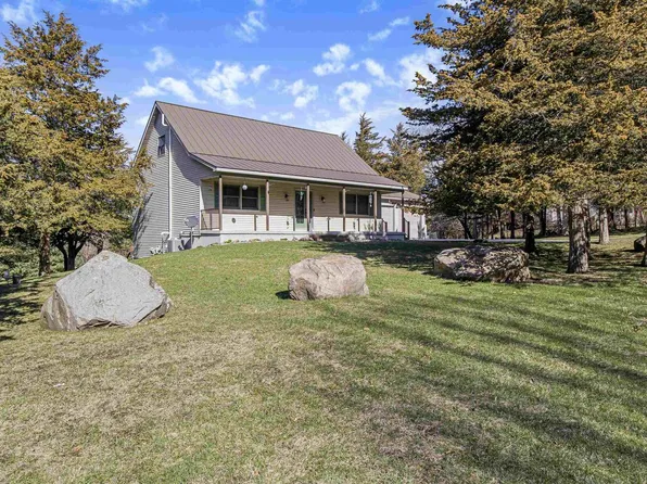 S4395 Cedarberry Lane, Baraboo, WI 53913
