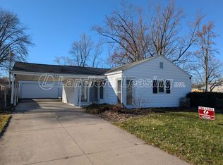 653 Weller Rd, Elyria, OH 44035