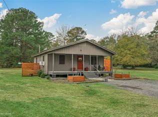 688 Fuller St, Doyline, LA 71023