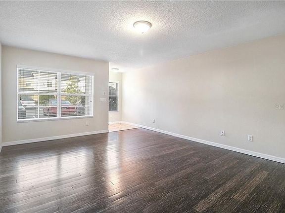2nd image of 265 Carina Cir