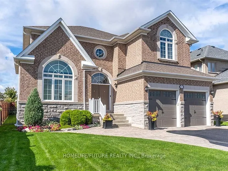 109 Boxwood Cres #MAIN 2ND — Photo 2