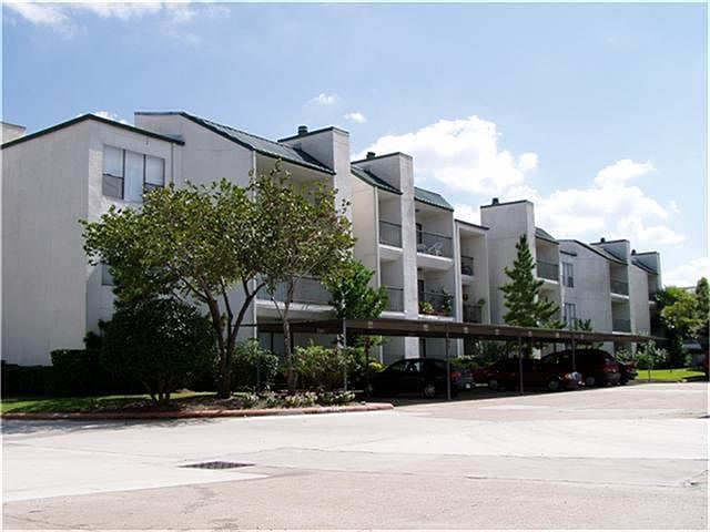 1st image of 2826 S Bartell Dr APT F26
