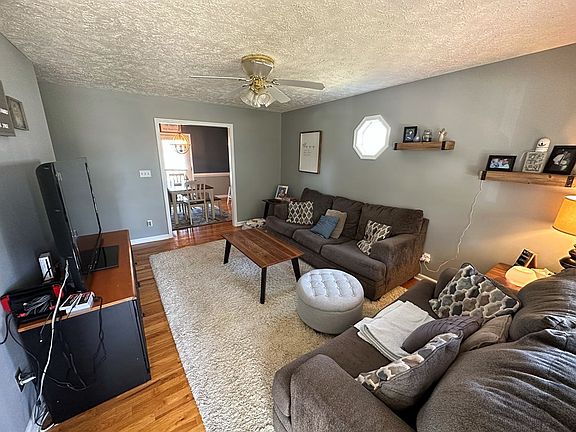 2nd image of 6029 Kenridge Cir
