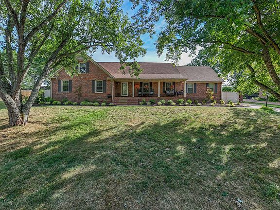 5th image of 1907 Somerset Dr