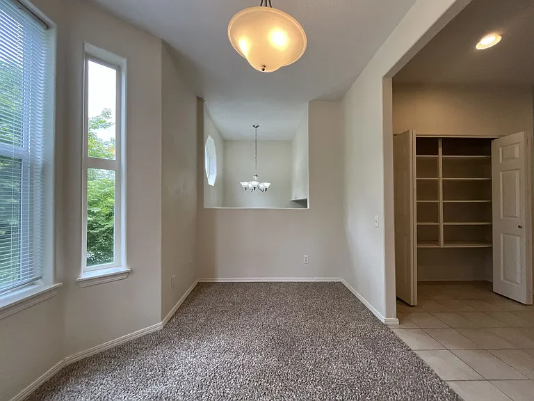149 NE 75th Ave — Photo 14