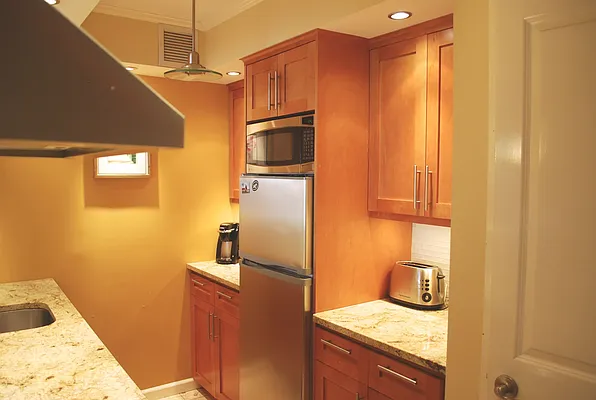 Rented by RES Real Property Inc | media 30