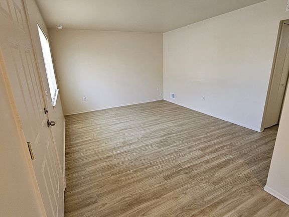 2nd image of 34264 Genereaux St