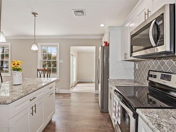 3rd image of 72A Patrick Henry Sq #1000