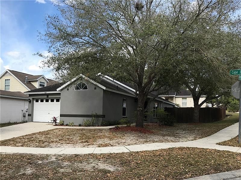 1st image of 629 Cape Cod Cir