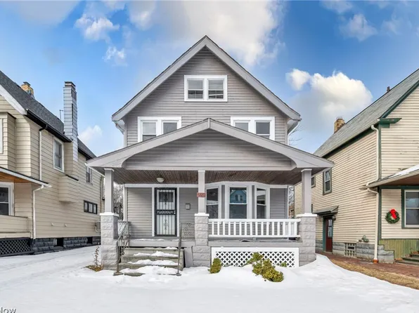 2218 W 100th St, Cleveland, OH 44102