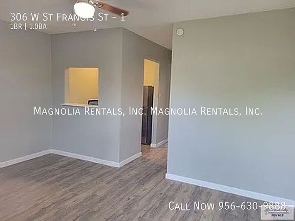4th image of 306 W Saint Francis St #1