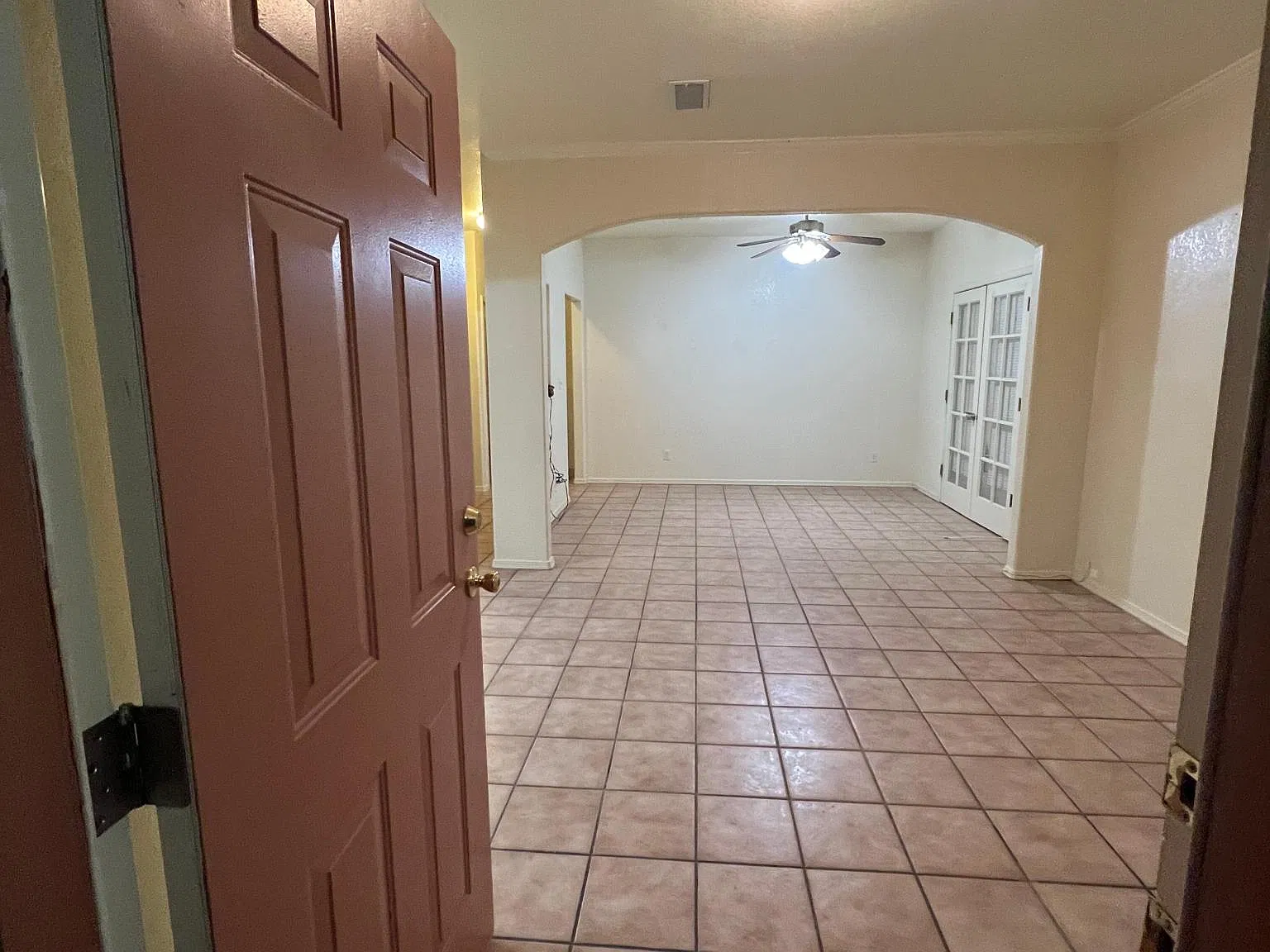 12116 Hunter Hill Way — Photo 2