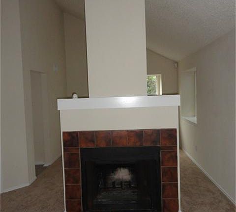 4th image of 6328 Southwood Ct N