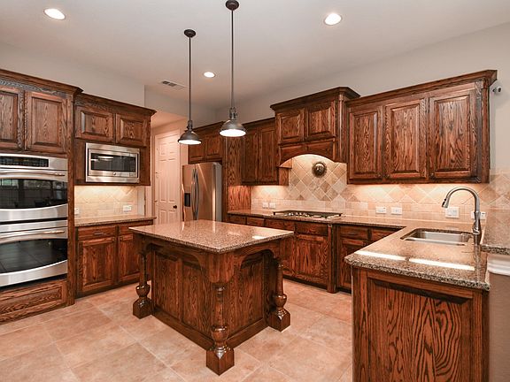 5th image of 8751 Sherwood Dr