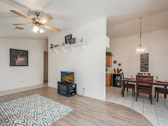 5th image of 1448 W Lobster Trap Dr