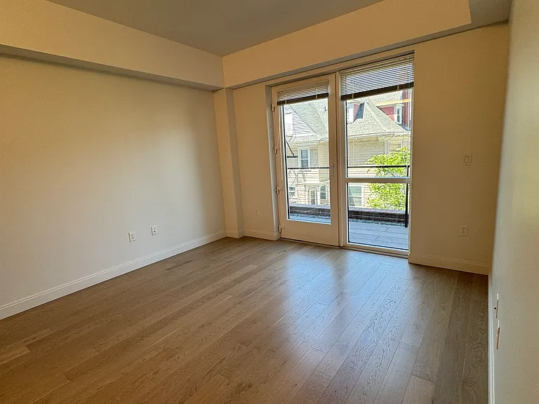 57 Brighton Ave — Photo 13